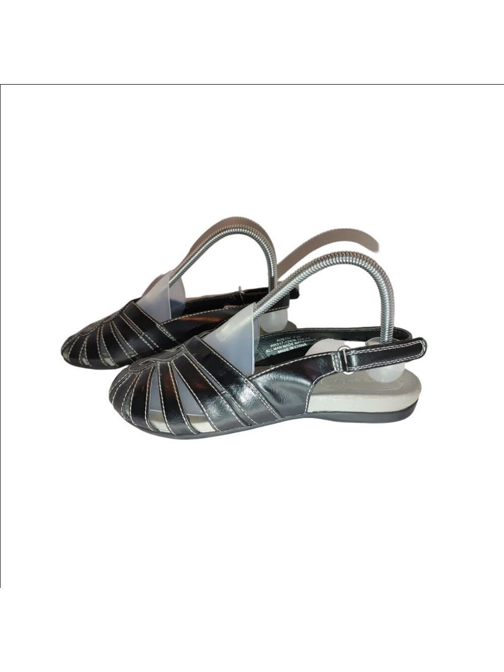 BareTraps Austin Sandals Size 7W